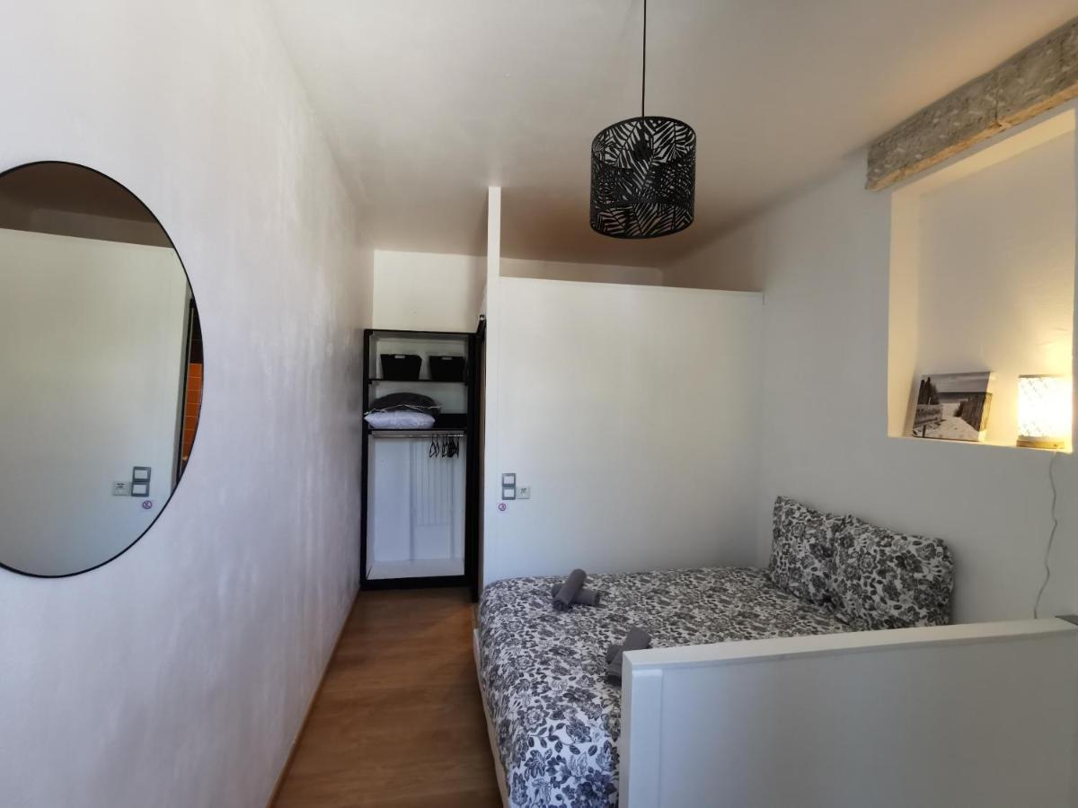 Charmant Appartement Dans Centre Meschers/Gironde Meschers-sur-Gironde Exterior photo